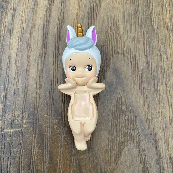 Sonny Angel Hippers Unicorn mini figure collectable attach me - Picture 1 of 9